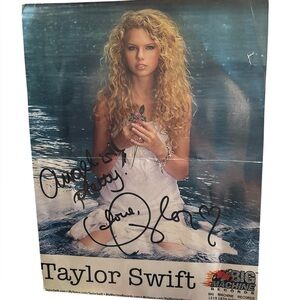 Taylor Swift signed Debut 8x10 and ticket